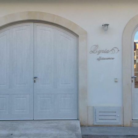 Hotel Lyria Marzamemi Exterior foto