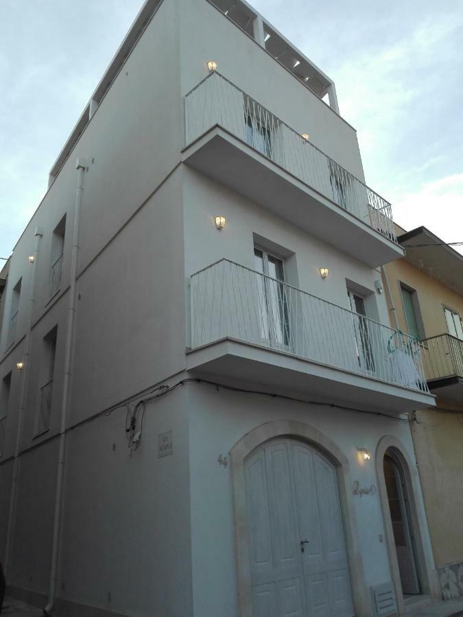 Hotel Lyria Marzamemi Exterior foto